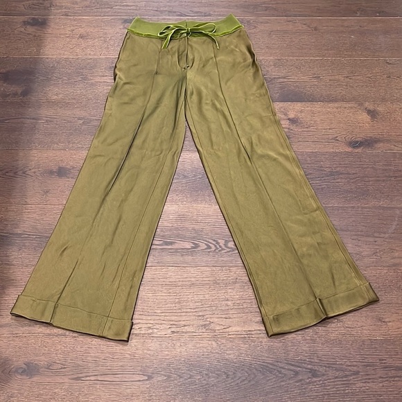 NWT Christian Dior Green Pants Size 8 - Picture 2 of 11